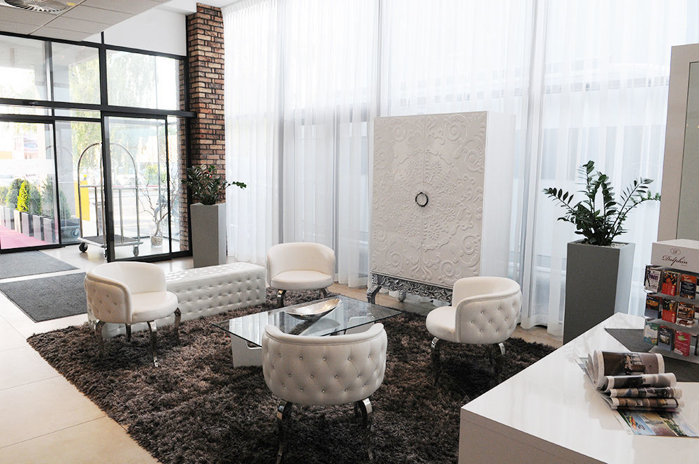 Dolphin Hotel Senec